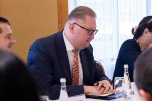 Качка запевнив єврокомісарку Кос, що Україна забезпечить незалежність НАБУ і САП