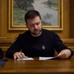 Зеленський підписав закон про контроль над діяльністю органів місцевої влади