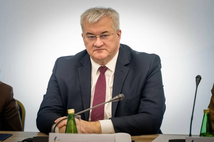 Сибіга подякував країнам Балтії за відмову пропустити літак Фіцо на парад до Путіна